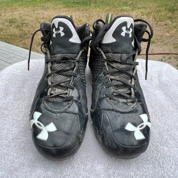 Under Armour Clutch Fit Mens 11.5 Triple Black Football‎ Cleats 1258022-001 - Picture 1 of 12